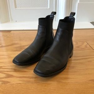 Everlane Square Toe Chelsea Boots
